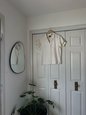 Dockers Cotton/Linen Short-Sleeve Boxy Shirt in Off-white